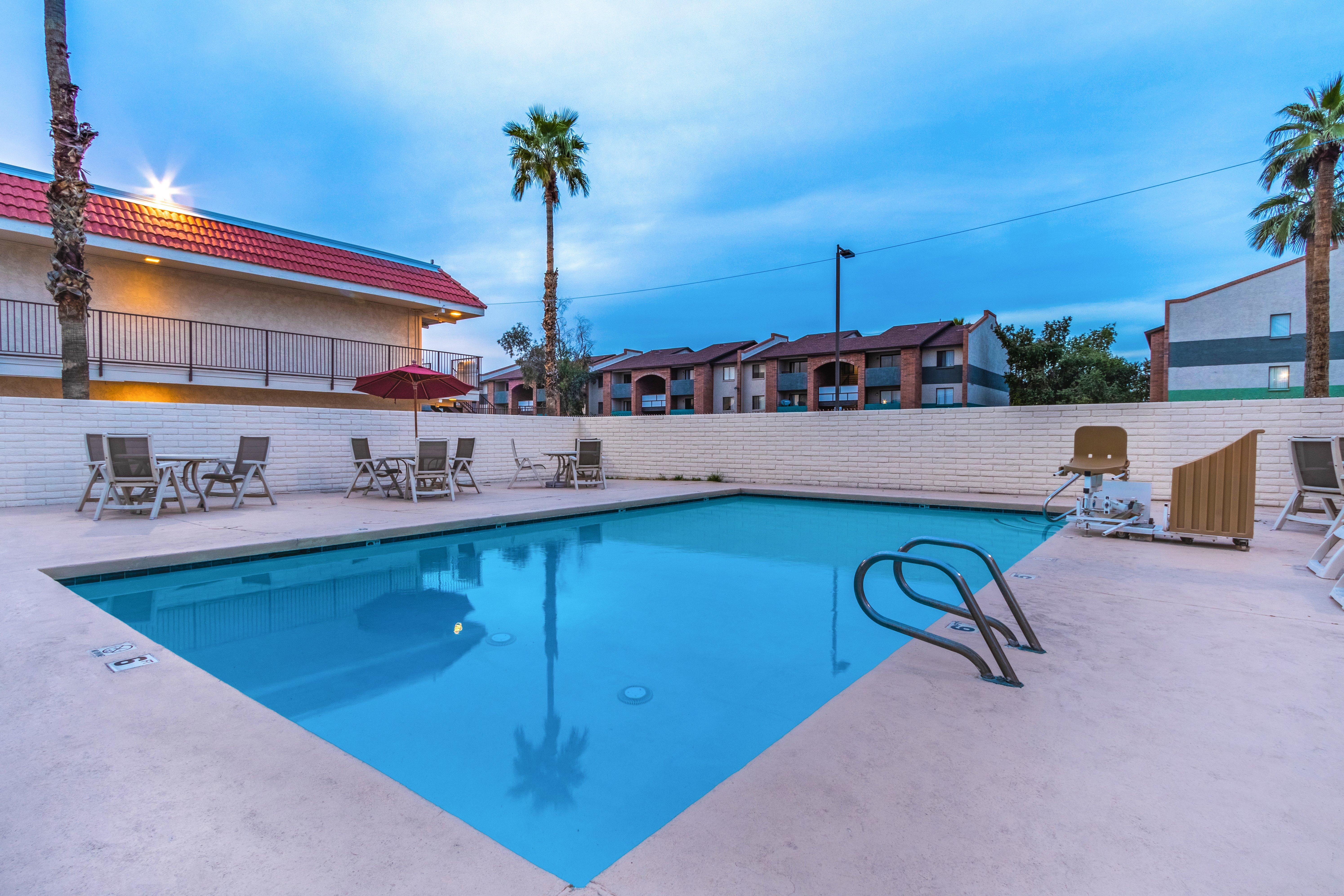 Red Roof Inn Phoenix- Midtown Εξωτερικό φωτογραφία