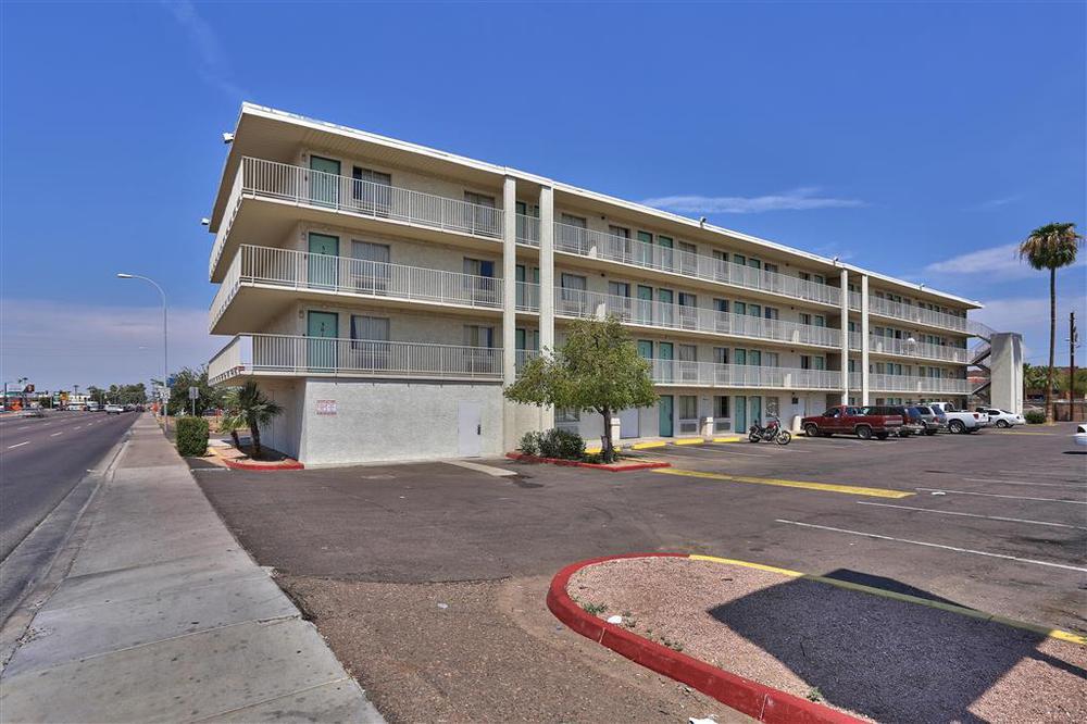 Red Roof Inn Phoenix- Midtown Εξωτερικό φωτογραφία