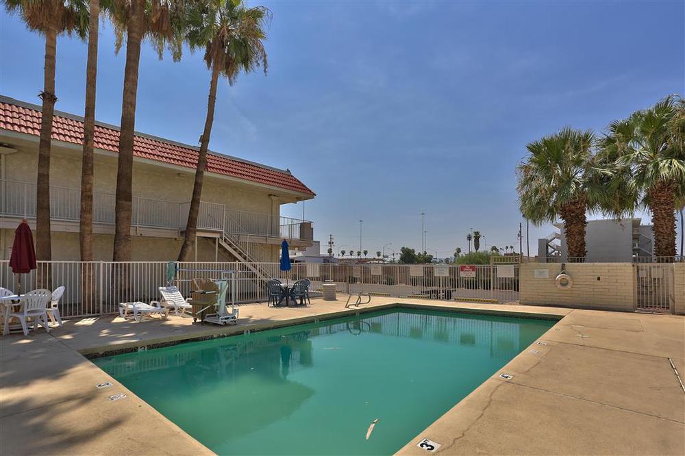 Red Roof Inn Phoenix- Midtown Ανέσεις φωτογραφία