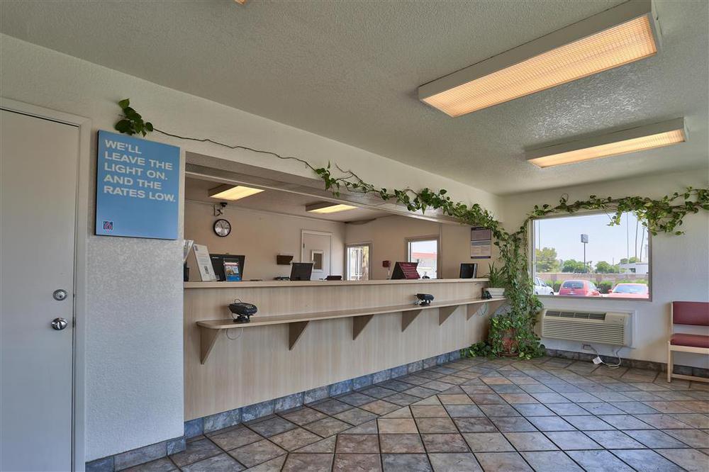 Red Roof Inn Phoenix- Midtown Εσωτερικό φωτογραφία